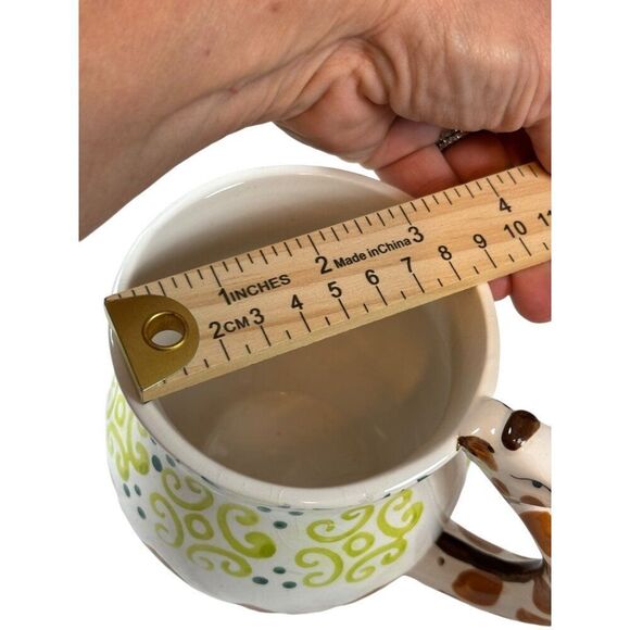 Boston Warehouse Giraffe-Themed Ceramic Mug By Boston Warehouse Dishwasher & Mic - Picture 8 of 8